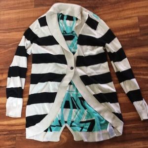 Volcom Tribal Print Sweater L14